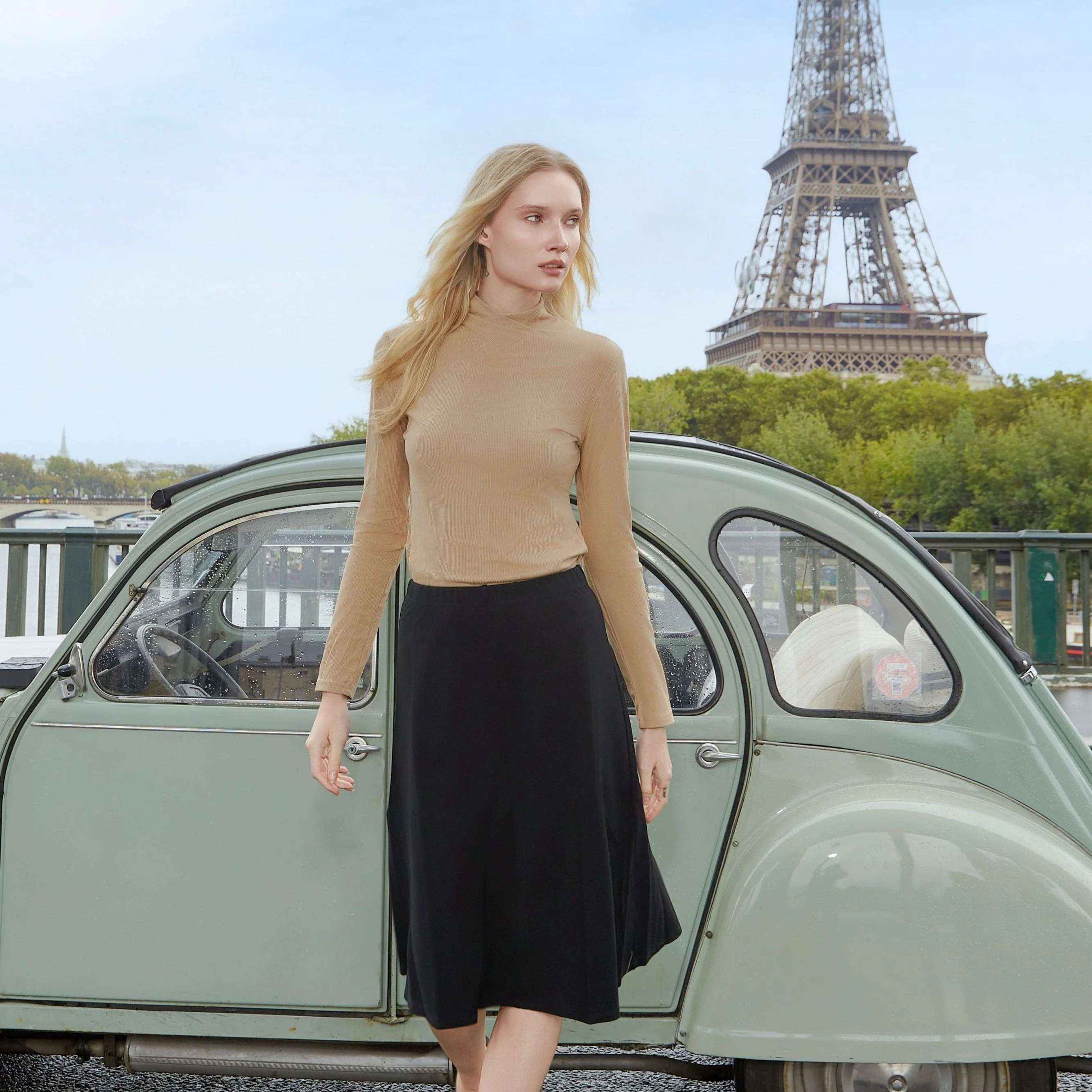 Basic A-line Skirt | Black [Final Sale] - Image 3